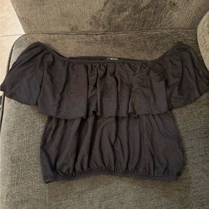 NWT Forever 21 Off Shoulder Black Crop Top Size Small